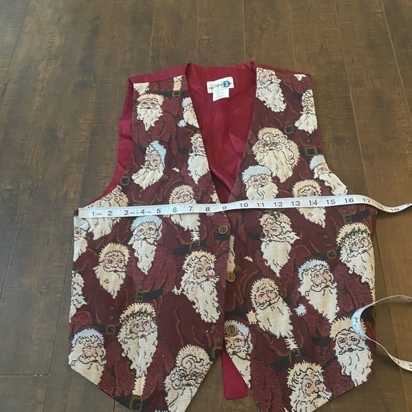 Paul Harris Santa button vest - Picture 3 of 8